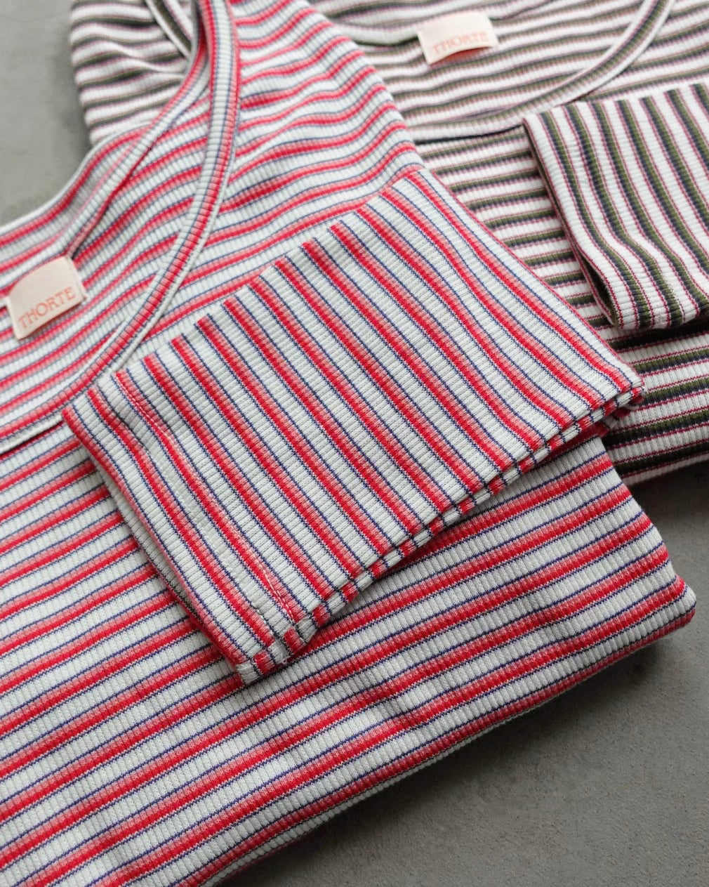 Color Border Longsleeve Tee
