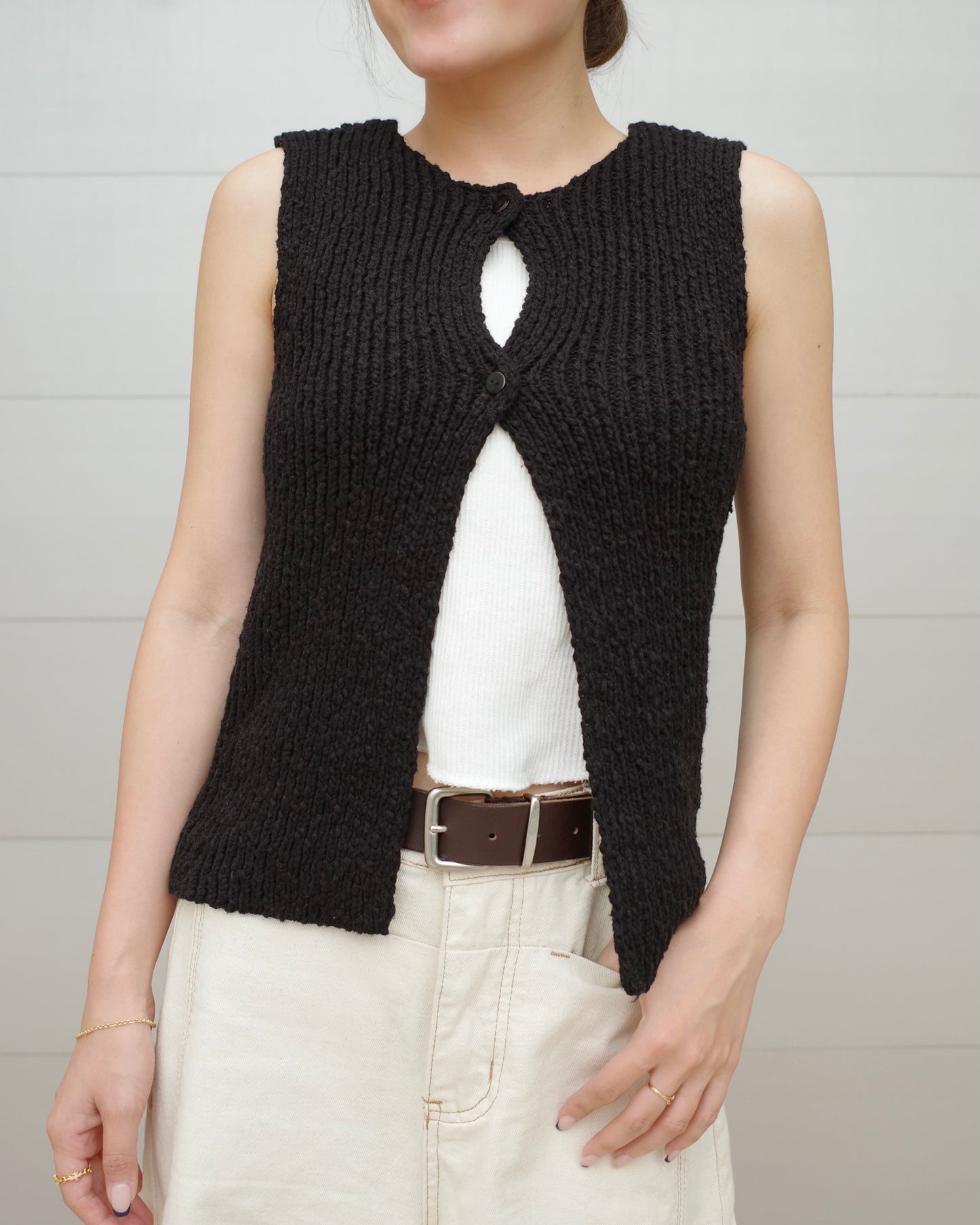 Sleeveless Knit