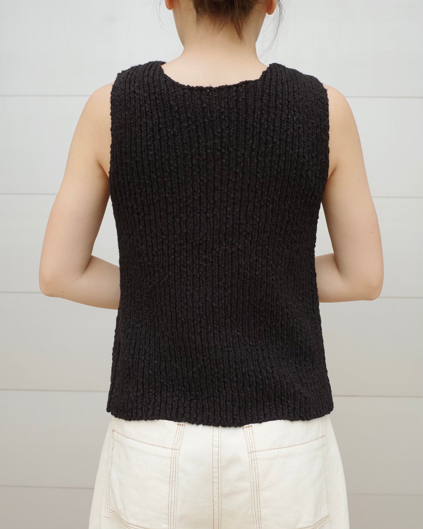 Sleeveless Knit