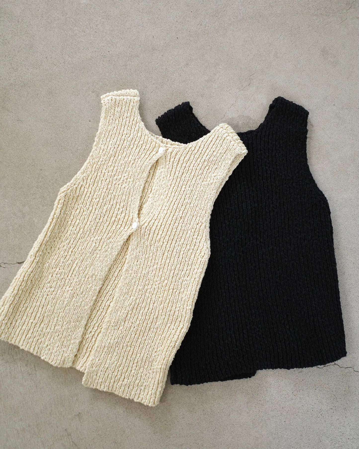 Sleeveless Knit