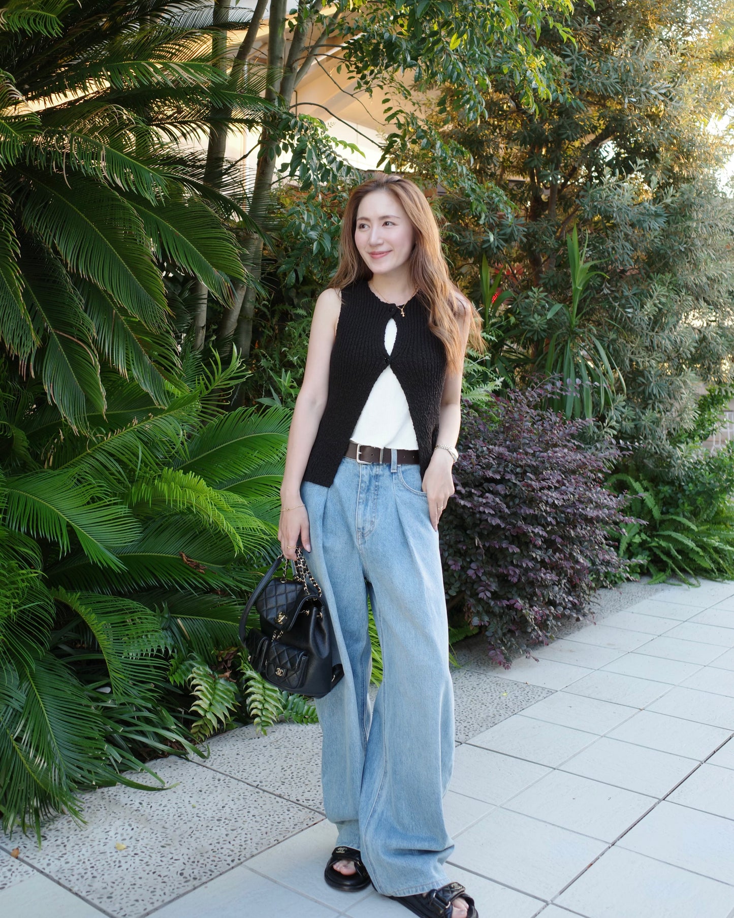 Sleeveless Knit