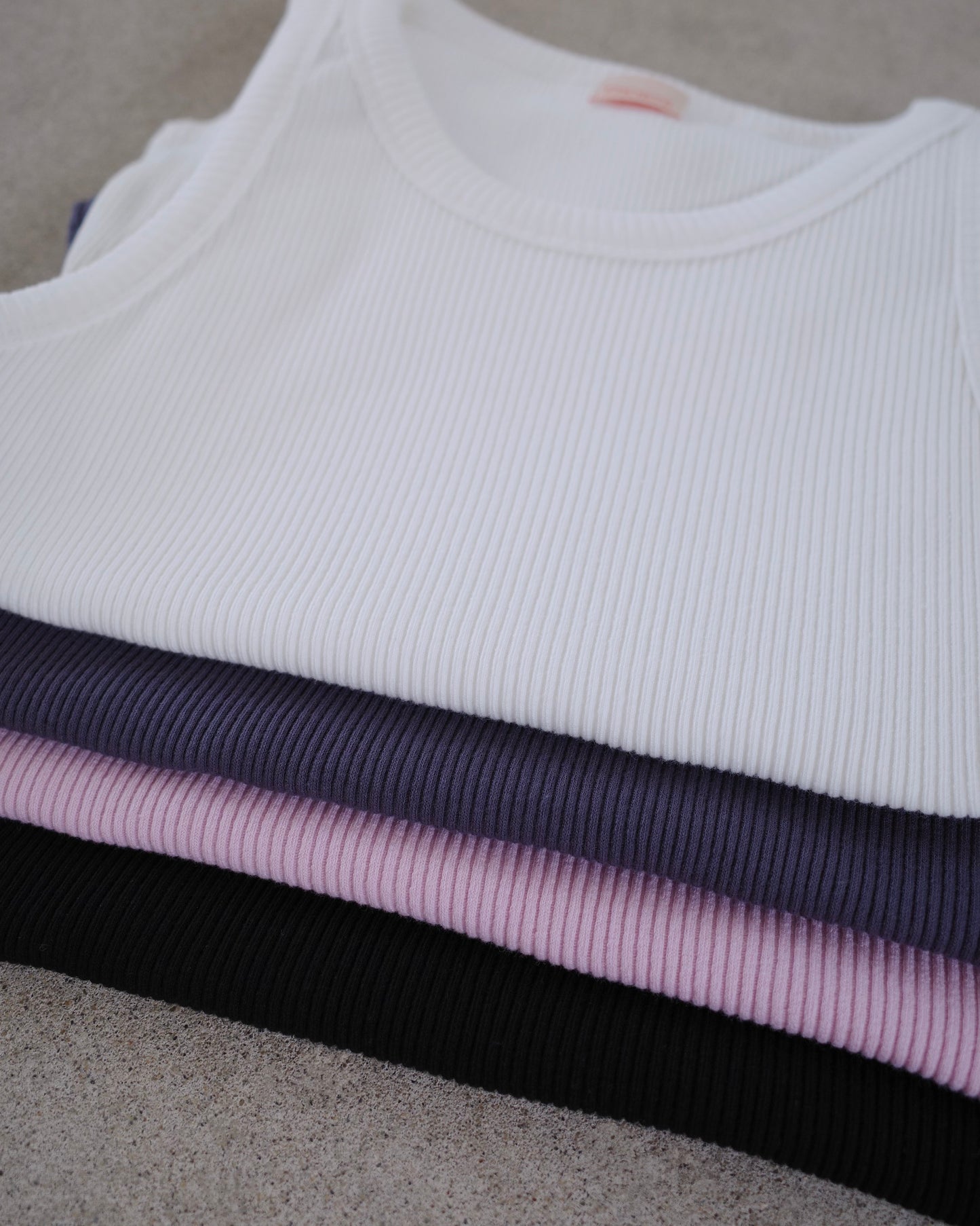 Basic Tanktops '25