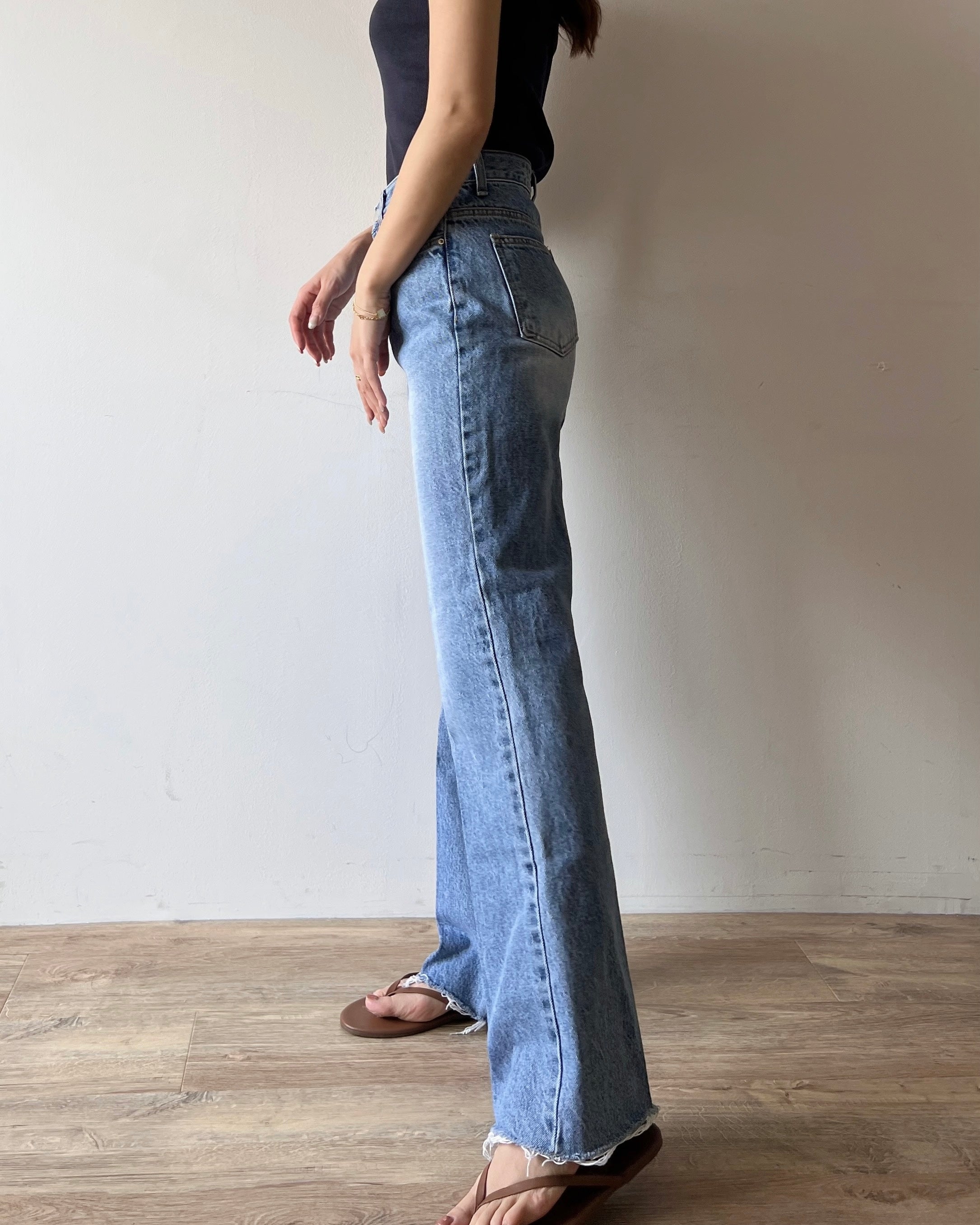 Cut Off Straight Denim Pants