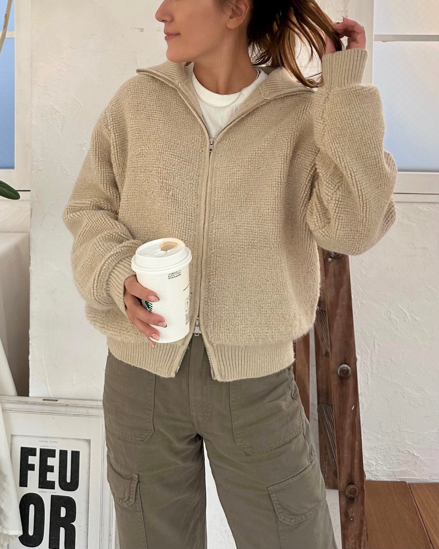 Wool Zip Knit