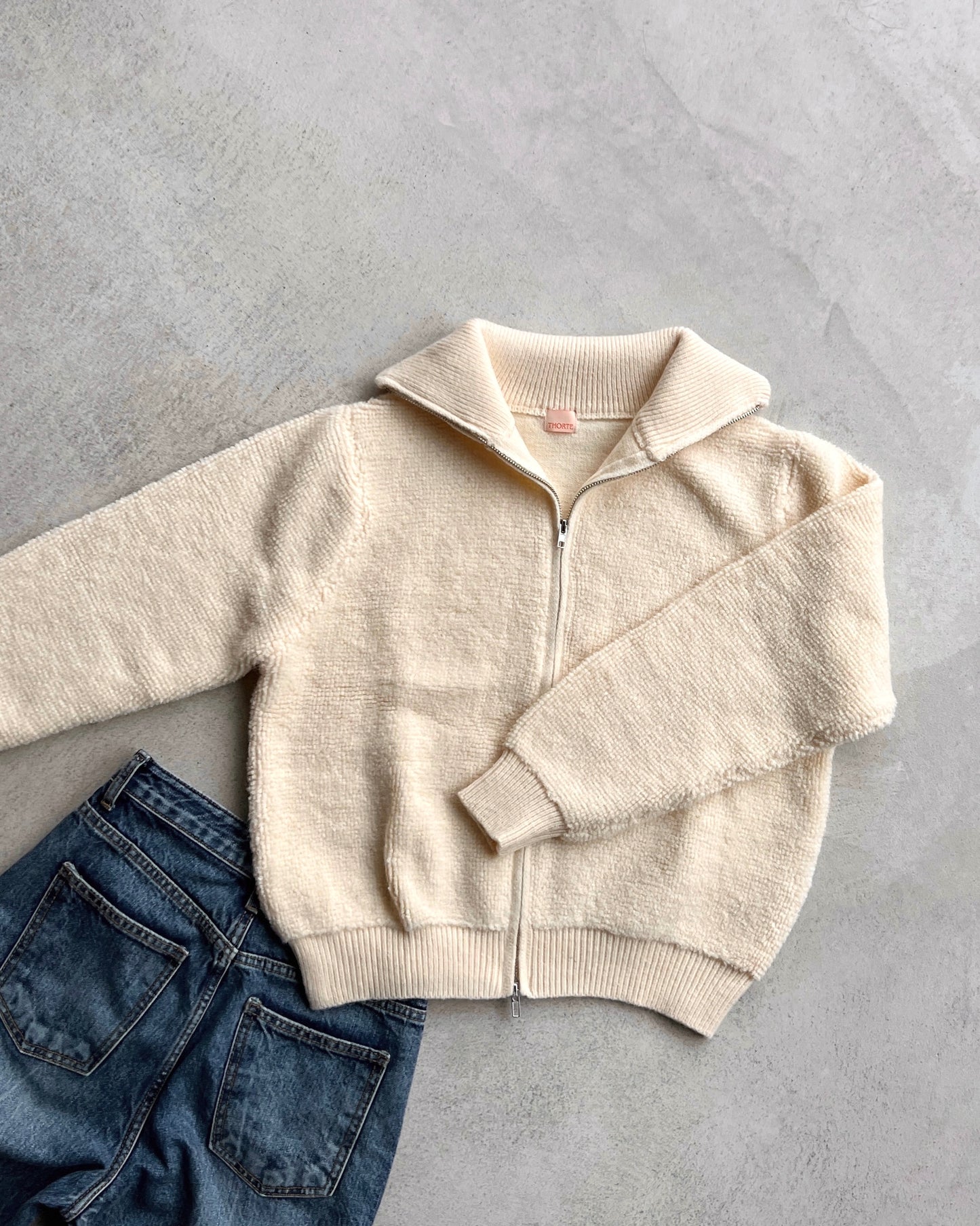 Wool Zip Knit